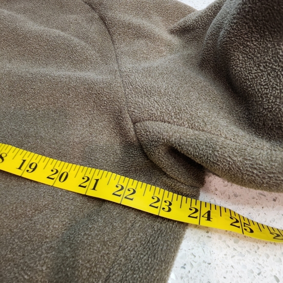 The North face fleece jacket - Picture 14 of 16